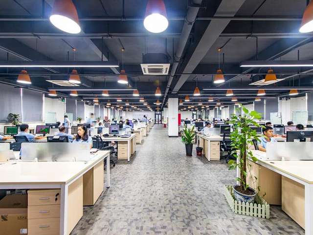 兴贤国二机动车报废工厂